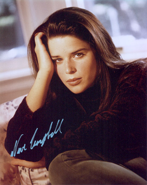 BabeStop - World's Largest Babe Site - neve_campbell042.jpg